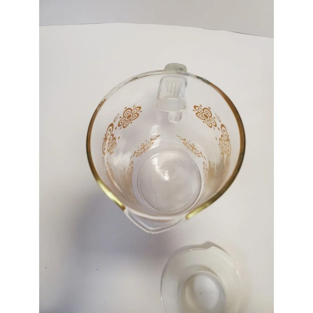 Vintage Pyrex Butterfly Flower Gold Glass Pitcher/Carafe Handle Stopper Lid